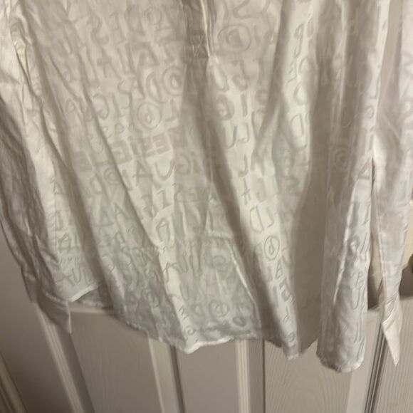 Desigual Blouse Size Medium NWT - Picture 4 of 6